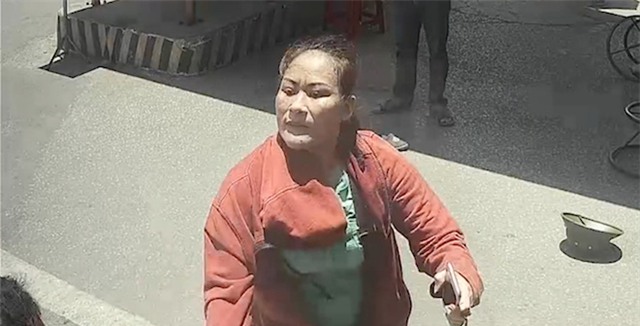 Bắt nữ quái kéo đàn em vác kiếm truy sát nhân viên bến xe