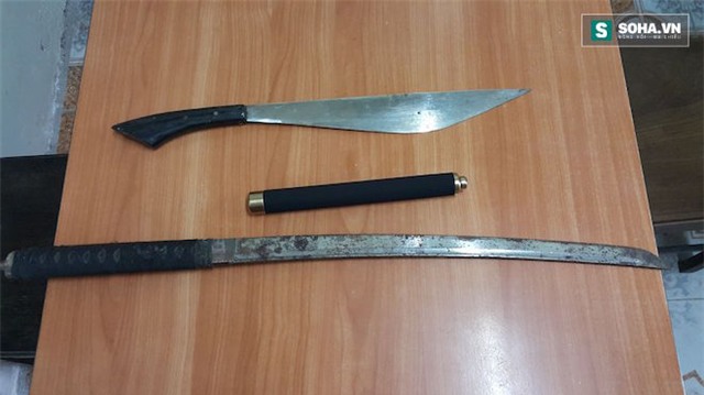 Bắt nữ quái kéo đàn em vác kiếm truy sát nhân viên bến xe - Ảnh 2.