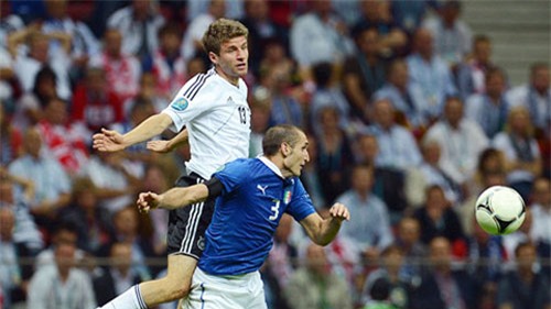 cho dt duc thay doi lich su truoc italia hinh anh 1