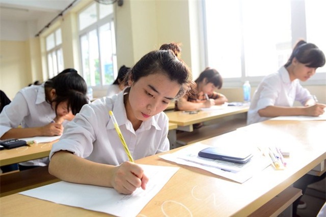 Thí sinh dự thi THPT quốc gia. Ảnh: Anh Tuấn.