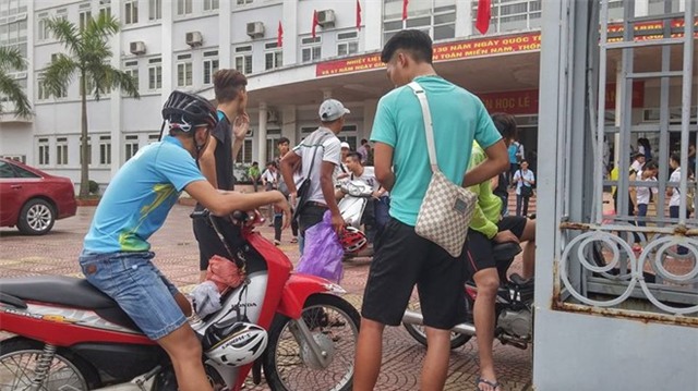 Thi sinh khong duoc lam thu tuc du thi vi mac quan sooc hinh anh 1