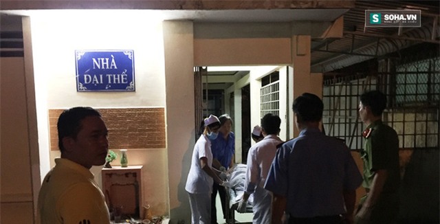 Người nhà mẹ con sản phụ tử vong bao vây bệnh viện ở TP HCM
