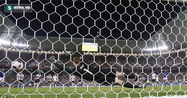 Giấc mơ Thiên thanh dang dở trong đêm Bordeaux điên rồ - Ảnh 3.