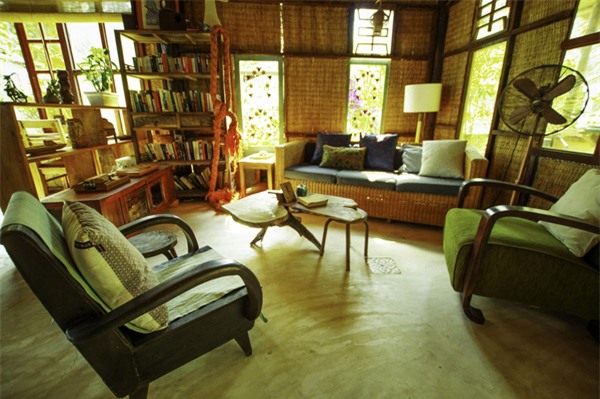 Bamboo Cottage & Restaurant