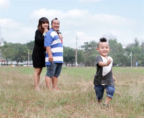 Sau 7 tháng sinh 'công chúa', Hiếu Hiền tiết lộ vợ đang mang thai con thứ 3 4