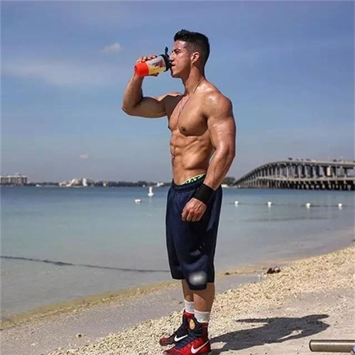 cap doi tap gym noi tieng vi than hinh dep khong tuong - 7