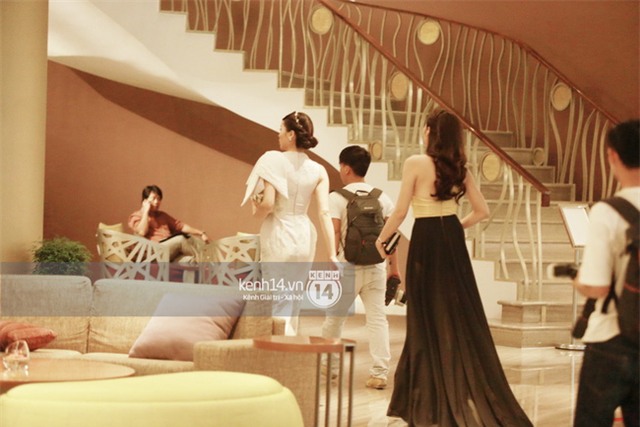 Dù họp báo HHVN 2016 bắt đầu muộn 1 tiếng, HH Kỳ Duyên vẫn chưa có mặt - Ảnh 3.