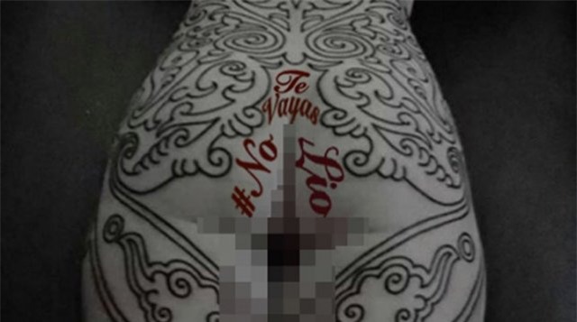 Mỹ nhân xăm vào... mông thông điệp kêu gọi Messi trở lại - Ảnh 2.