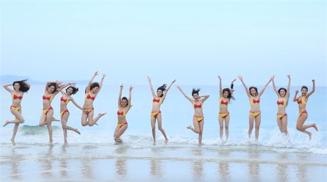 Mặc bikini khoe đường cong sexy, An Nguy vẫn nghịch ngợm thế này đây! - Ảnh 9.