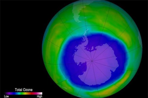 Lỗ thủng ozone ở Nam Cực đang thu hẹp dần - 2