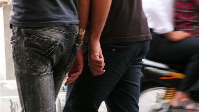 Cất ví tiền sai cách, tất cả nam giới đang phải hứng chịu căn bệnh dai dẳng - Ảnh 2.