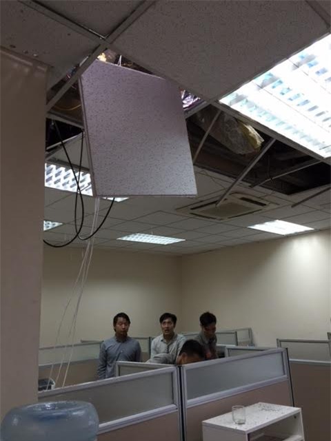 cột thu phát sóng, cột thu phát sóng bị đổ