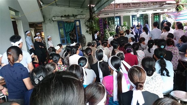 nữ giám thị bị giết, bằng tốt nghiệp, trường ĐHSP Huế, di ảnh