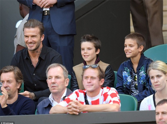 41 tuổi và có 4 con, David Beckham vẫn là ông bố đẹp trai vạn người mê - Ảnh 15.
