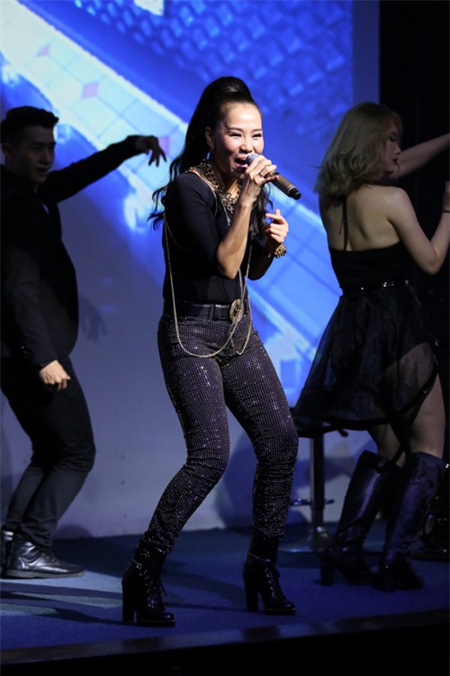 vay ao dat tien nhung van