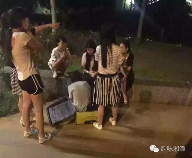 Vì tiết kiệm tiền, cô gái bị bạn ở ghép đánh đập, cưỡng hiếp rồi nhét vào vali ném xuống hồ thủ tiêu - Ảnh 1.