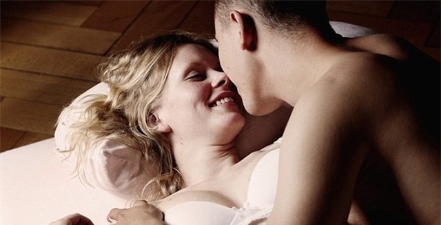 Độ tuổi đàn ông và phụ nữ đạt đỉnh cao nhất trong chuyện sex