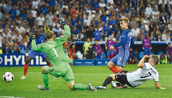 Cristiano Ronaldo, Ronaldo, Antoine Griezmann, Griezmann, Pháp, Bồ Đào Nha, EURO 2016, chung kết EURO 2016