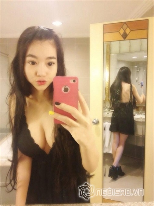 'Soi' sở thích đặc biệt của sao Việt trong phòng tắm 0