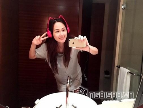 'Soi' sở thích đặc biệt của sao Việt trong phòng tắm 0