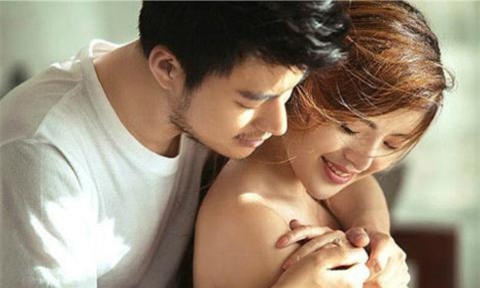 con trai, thưởng, chuyển khoản, danh phận, ly hôn, người tình, cuộc thi, lễ tân