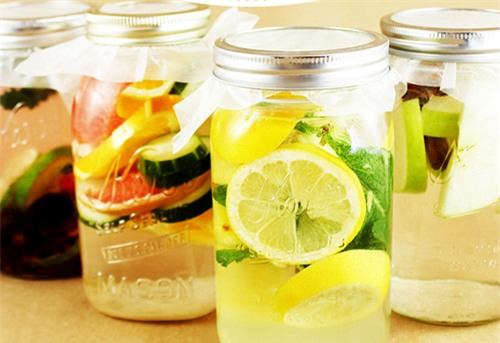 Uong-nuoc-giam-can-blogtamsuvn8