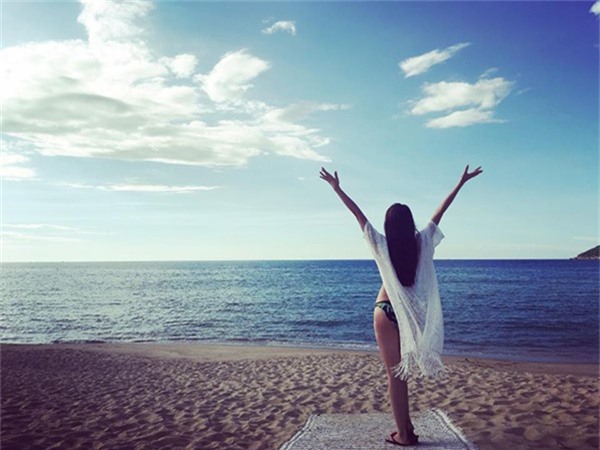 160709starPhamHuong-7