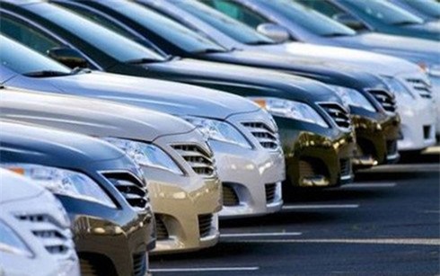 ô tô, mẫu xe, phiên bản, hạ giá, giảm giá, trăm triệu, khách hàng, thị trường, DN, đại lý.