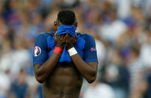 Tuột chức vô địch, ĐT Pháp 