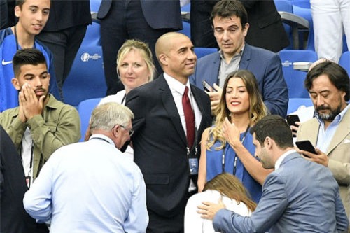 Tuột chức vô địch, ĐT Pháp 