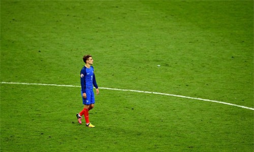 Tuột chức vô địch, ĐT Pháp "chết lặng" trên sân nhà - 9