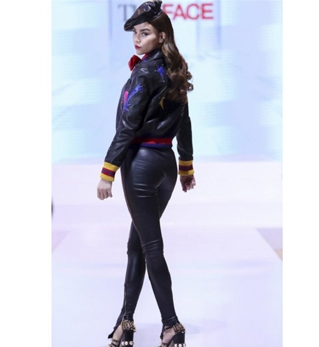 ne phuc trinh catwalk cua bo 3 giam khao the face hinh anh 4