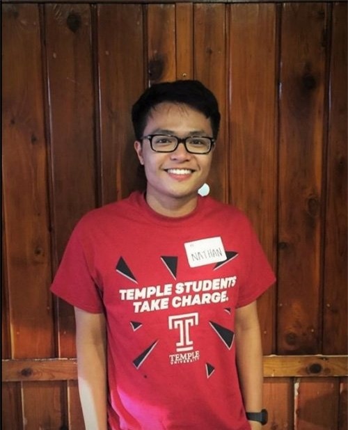 du hoc sinh do khoc do cuoi vi “soc van hoa” hinh anh 3