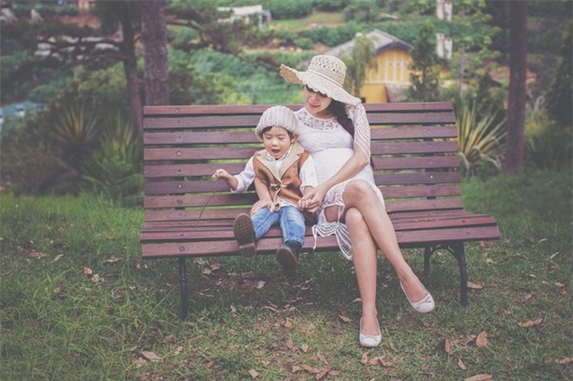 Vo Ly Hai khoe bung bau 9 thang truoc khi lam bon hinh anh 5