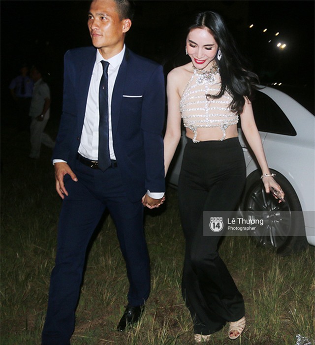 Nửa đêm, Công Vinh dắt Thủy Tiên đi xem chung kết Euro 2016 - Ảnh 3.