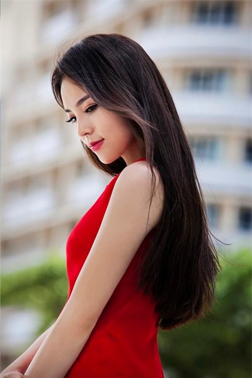 Khi Hoa hậu Kỳ Duyên nói lời xin lỗi... - Ảnh 1.