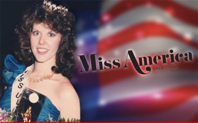 Những vụ hoa hậu bị tước vương miện đình đám