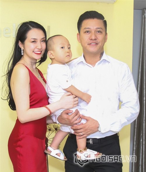 Scandal Tuấn Hưng 4
