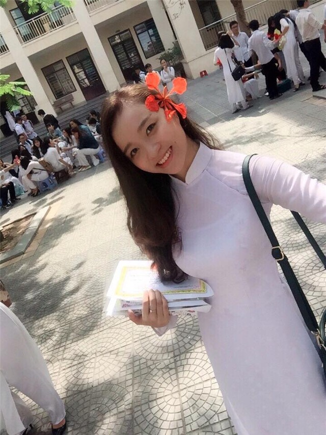 nu sinh da nang vua thi tot nghiep thpt vua thi hoa hau viet nam - 1