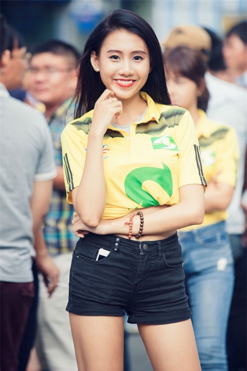 can canh dan “hot girl” slna “dot chay” svd thong nhat hinh anh 10