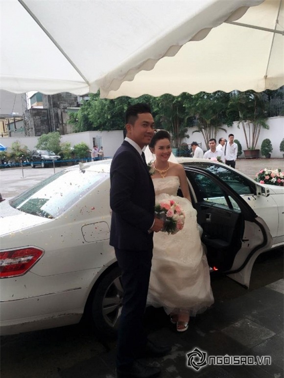Hồng Phúc lên xe hoa 8