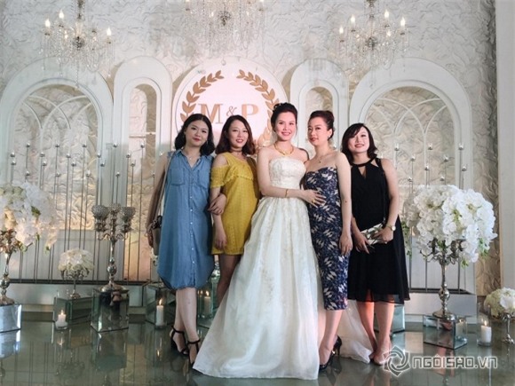 Hồng Phúc lên xe hoa 1