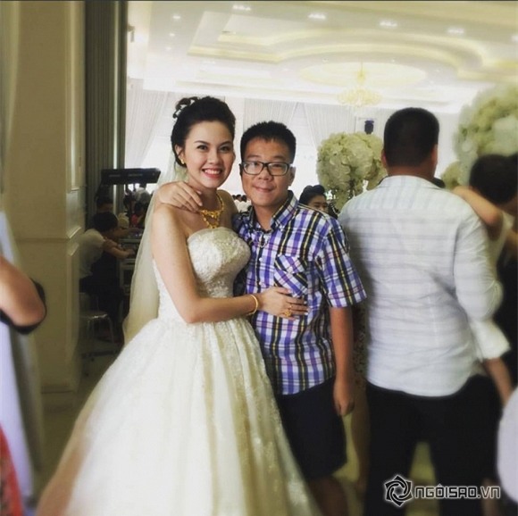 Hồng Phúc lên xe hoa 2