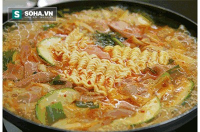 Mì ăn liền - kẻ giết người thầm lặng đáng sợ - Ảnh 1.