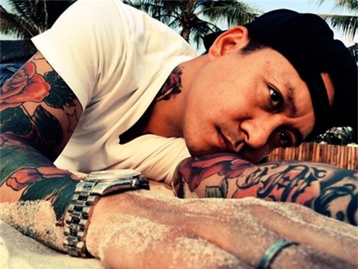 tuan-hung-song-ao-blogtamsuvn2