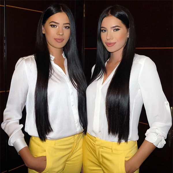 phat hon voi cap chi em sinh doi noi tieng sexy khap the gioi - 5