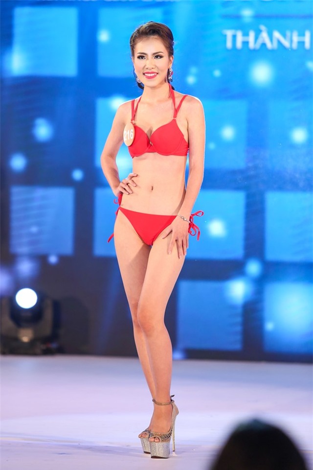 Thi sinh HH Ban sac Viet lo nhuoc diem hinh the vi bikini hinh anh 8