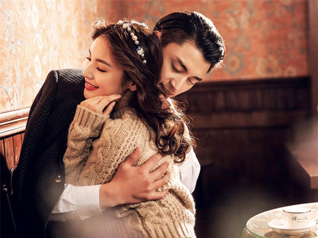 song thu 2 nam, ban trai chi om ma chang chiu… lam gi - 1