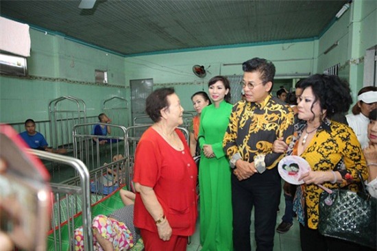 MC Thanh Bạch, Thuý Nga, đám cưới, từ thiệnac