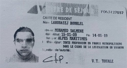 hinh anh dau tien cua ke khung bo bang xe tai o phap hinh anh 1